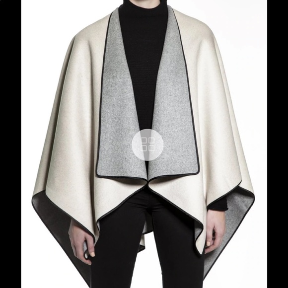 Cashmere/Wool blend reversible cape/ poncho Cream/Gray one size - Picture 2 of 2